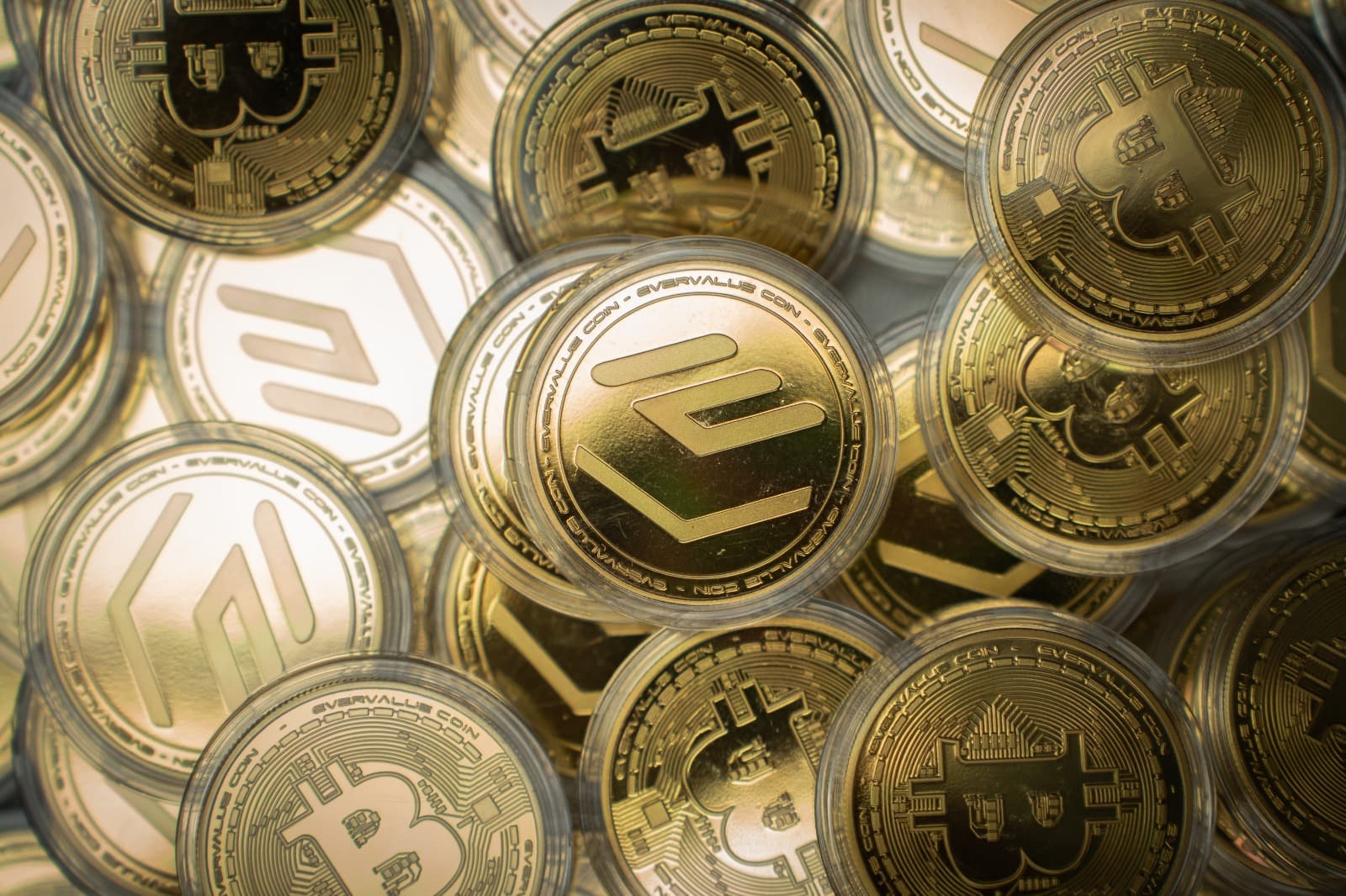 EverValue Coin se llevó el premio a la innovación en Bitcoin y DeFi en el Cripto Latin Fest de Bogotá